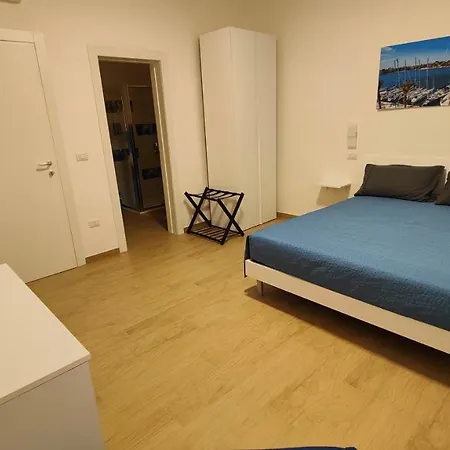 לינה וארוחת בוקר Immare