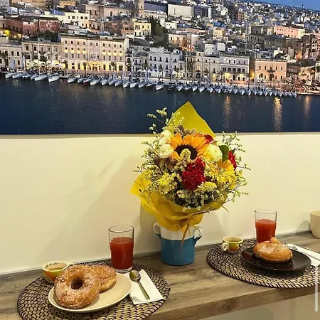 Alojamento de Acomodação e Pequeno-almoço Immare Brindisi